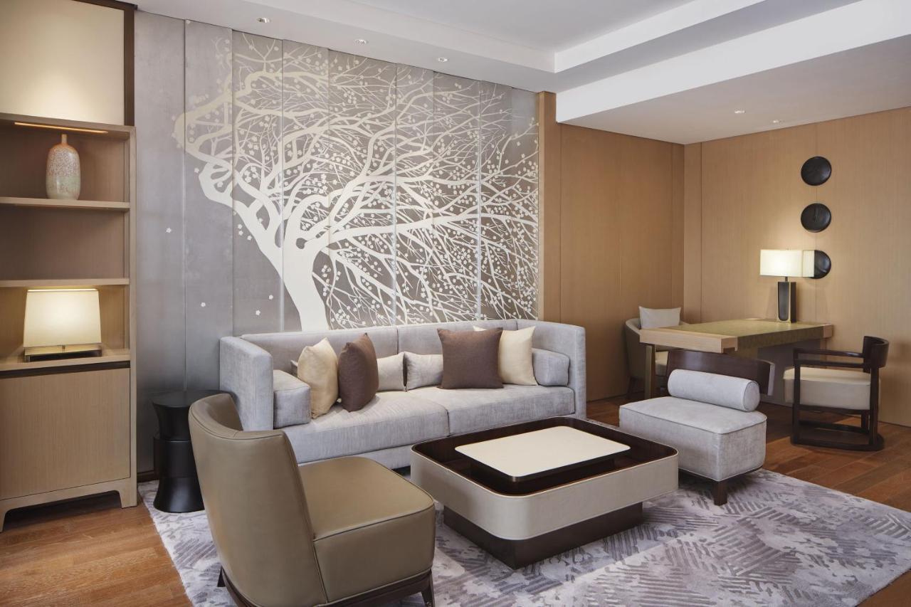 Sheraton Yunfu Xinxing Hotel Buitenkant foto