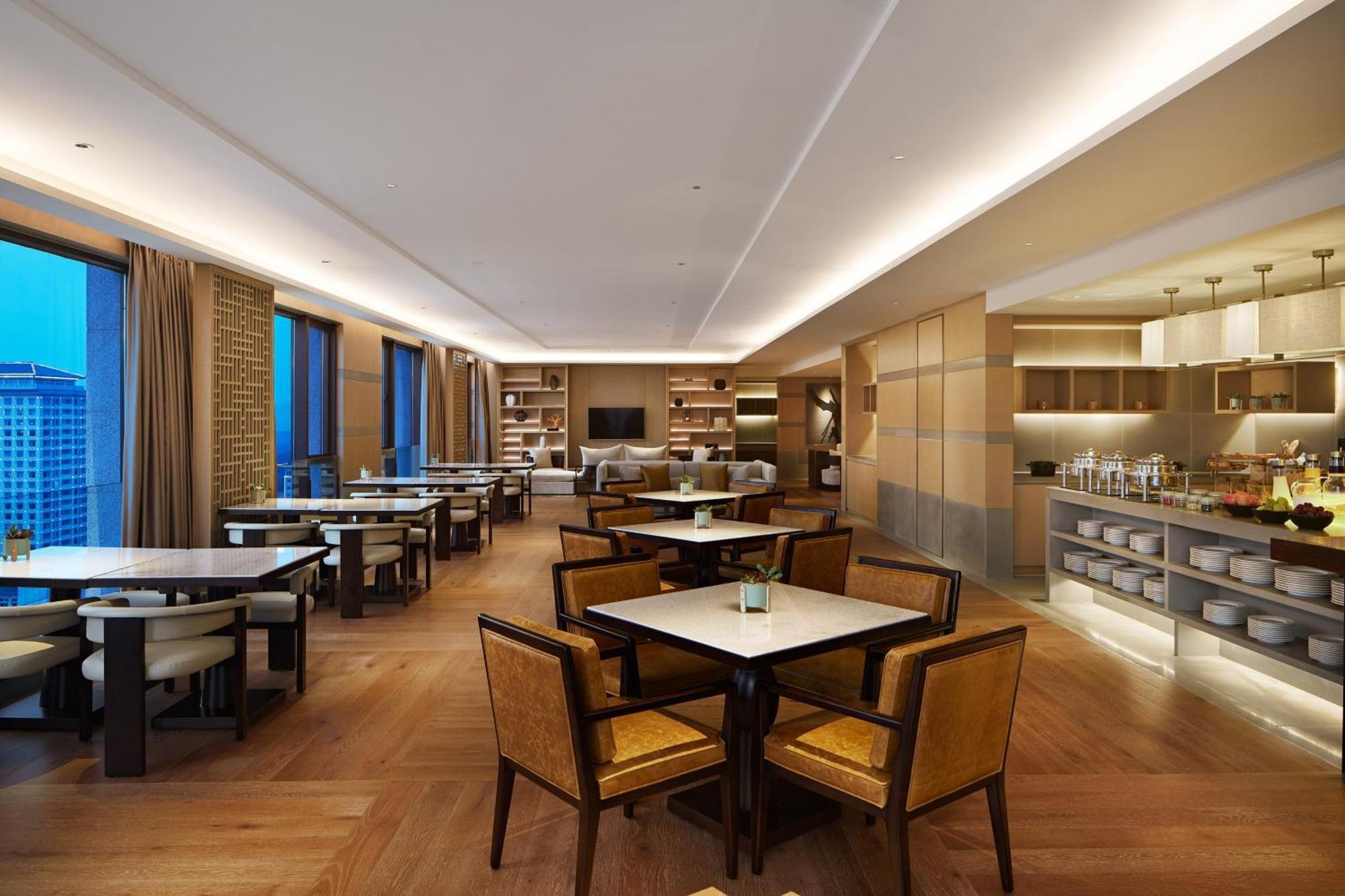 Sheraton Yunfu Xinxing Hotel Buitenkant foto