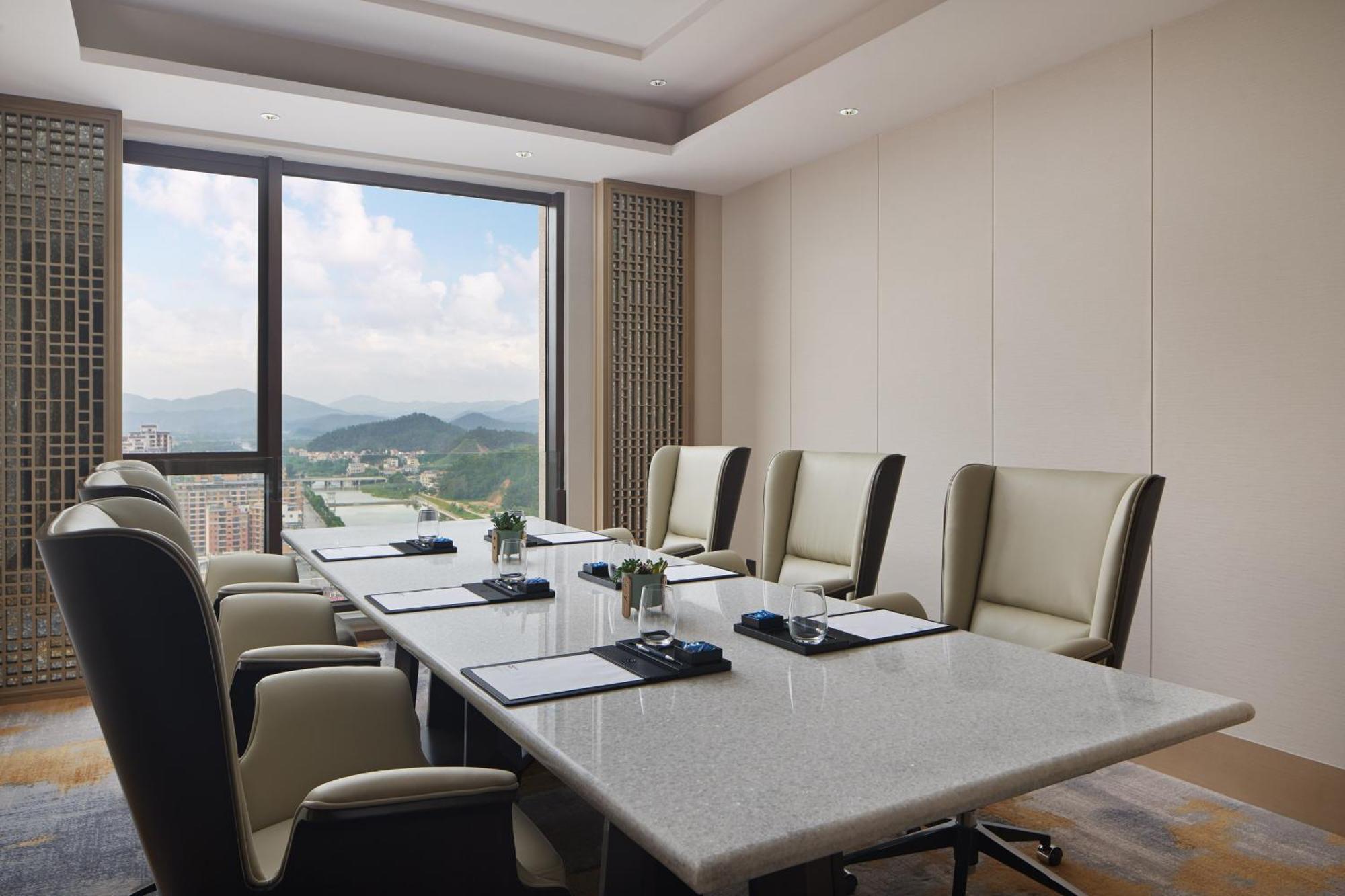 Sheraton Yunfu Xinxing Hotel Buitenkant foto